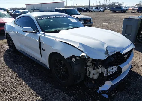 2015 Ford Mustang Ecoboost z USA, uszkodzony, nr VIN 1FA6P8TH7F5388013